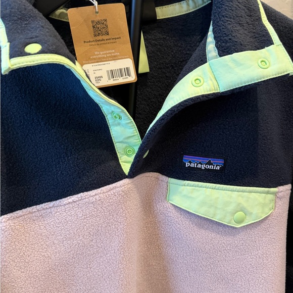 NWT Patagonia Lightweight Synchilla Snap Fleece Pullover Women's XS Echo Purple - Picture 3 of 10